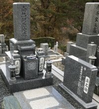 大阪北摂霊園でお墓の補修をさせていただきました(渡部様)