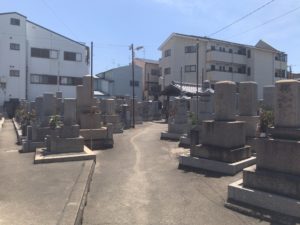 御厨墓地（東大阪市）のお墓