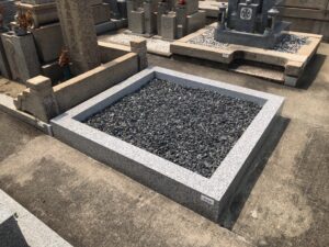 御厨墓地（東大阪市）のお墓