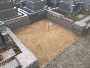 和泉市のいずみ浄苑の墓地（空区画）です