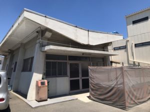 東大阪市今米墓地の斎場