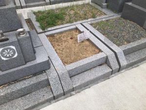 和泉市のいずみ浄苑の墓地（空区画）です