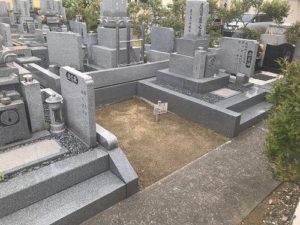 和泉市のいずみ浄苑の墓地（空区画）です
