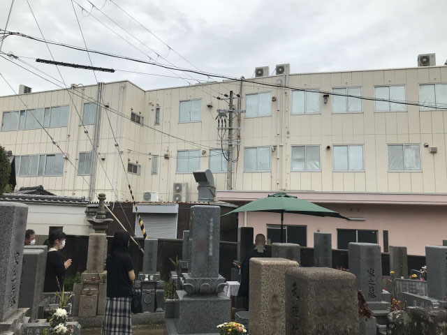 二見の海岸に近い、明石市の東二見原薬師寺墓地