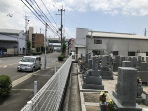 水走墓地（東大阪）の車停める位置