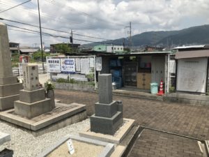 松原墓地のごみ場