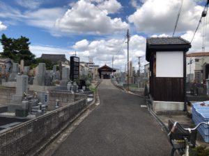 友井墓地（東大阪市）のお墓