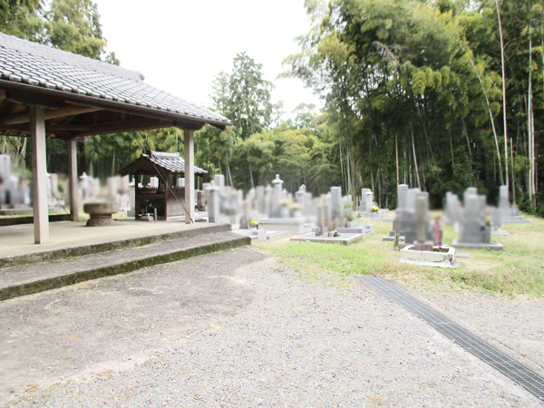 興戸山添墓地（京都府京田辺市）