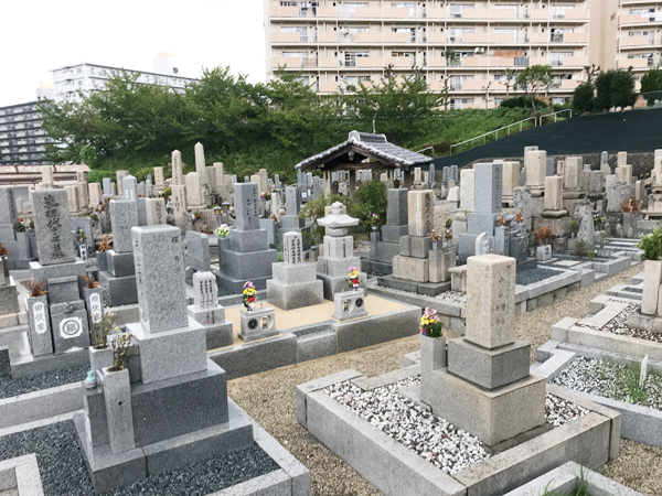 打上墓地（寝屋川市）