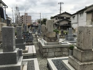 箕輪・走井墓地（豊中市）のお墓