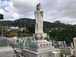 上六桜井共同墓地（東大阪市）のお墓