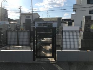 三屋墓地（豊中市）のお墓