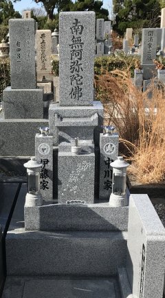 大阪市設瓜破霊園でお墓を建立させていただきました(中川様)