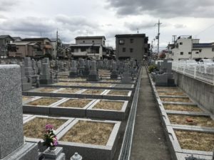 弓削墓地（八尾市）のお墓