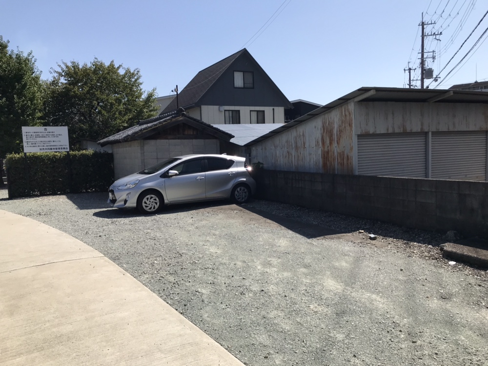 加茂共同墓地（川西市）の駐車場