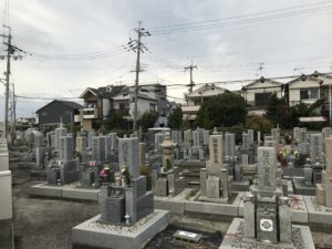 田井中墓地（八尾市）のお墓