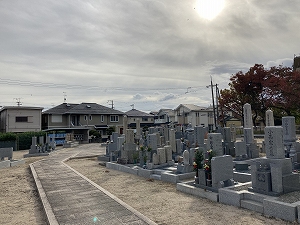 八田寺霊園（堺市西区）のお墓