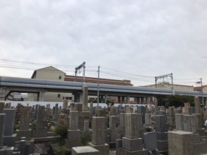 本庄墓地（神戸市東灘区）のお墓の様子