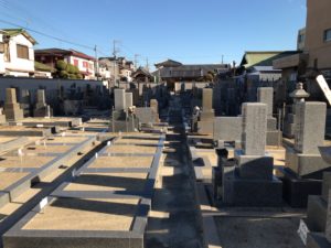 経王寺境内墓地（堺市堺区）のお墓