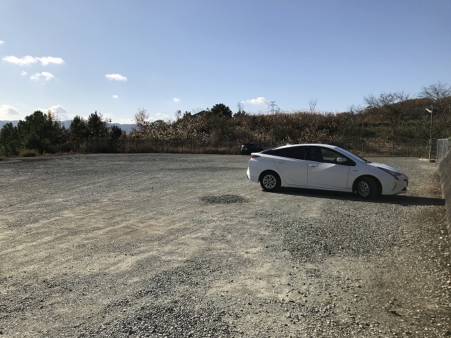 長命寺墓地（神戸市北区）の駐車場