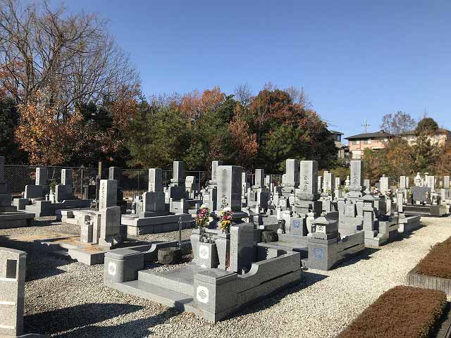 長命寺墓地（神戸市北区）の墓地の様子
