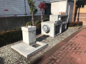 丑寅墓地（茨木市）のお墓