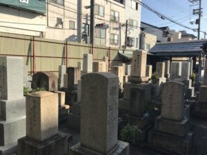 十三墓地(大阪市淀川区）のお墓