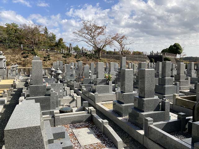 城ヶ丘墓地公園（三田市）のお墓