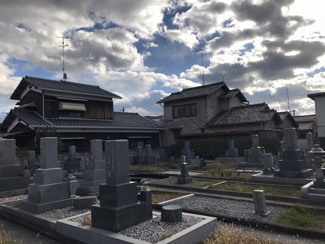 木村墓地（加古川市）の墓地の様子