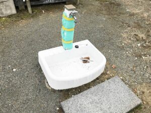 切畑墓苑（神戸市北区）の水場