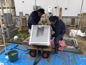 瓦林地区墓地（西宮市）の墓石建立_21.2.26