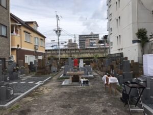 瓦林地区墓地（西宮市）にて開眼式です。21.3.22