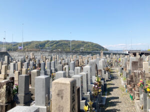 西遊寺焼野霊苑（京都府八幡市）