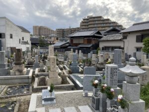 宇野辺墓地（茨木市）のお墓