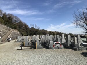 大林寺霊苑（宝塚市）の墓地の様子