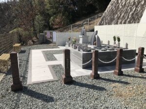 大林寺霊苑（宝塚市）のモニュメント葬