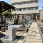 平井南墓地（宝塚市）の休憩所の水飲み場