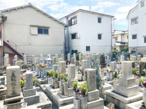 鳥飼下墓地（摂津市）のお墓