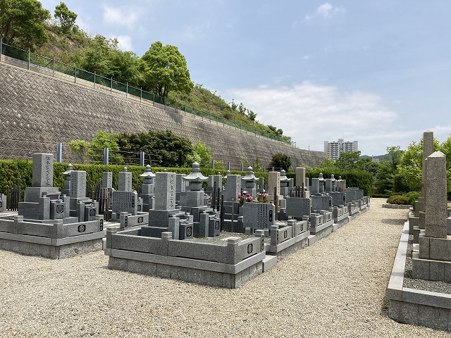 東名墓地（神戸市垂水区）のご紹介 - 大阪石材｜かけがえのないお墓