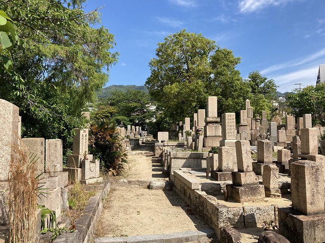 神戸市立　小林墓地（神戸市東灘区）