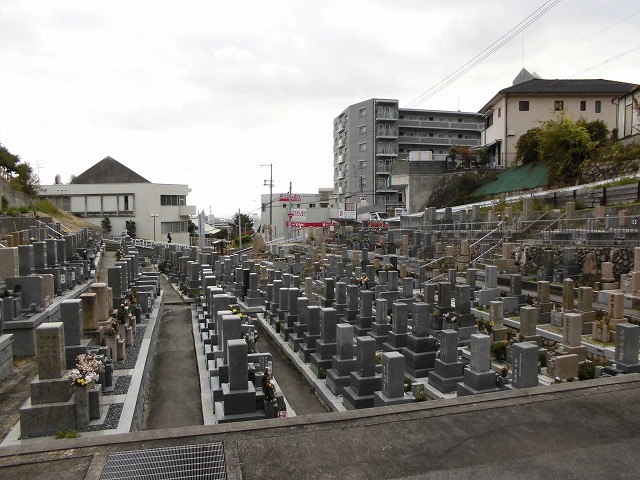 徳井墓地（神戸市東灘区）