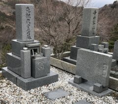 大阪北摂霊園でお墓のリフォームをさせていただきました（鶴様）