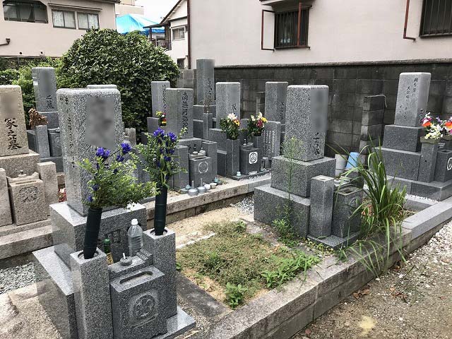 尾浜共同墓地のお墓
