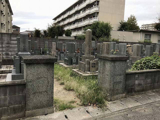尾浜墓地のお墓