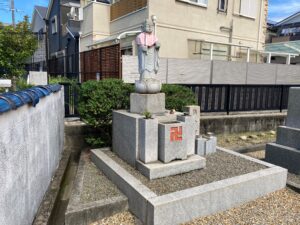 小畑墓地（八尾市）のお墓