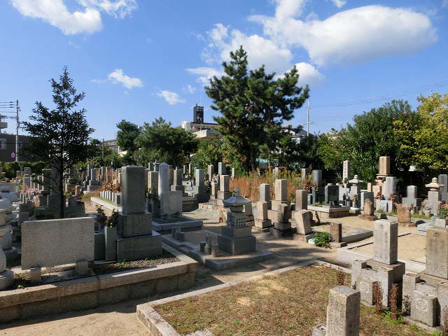 中津墓地（西宮市）のお墓