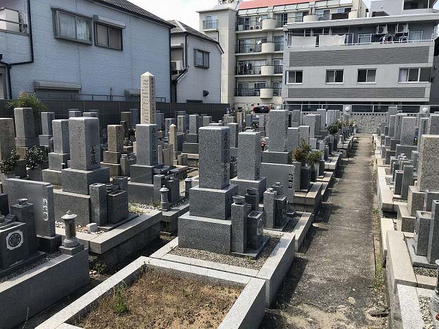 東富松墓地（尼崎市）のお墓