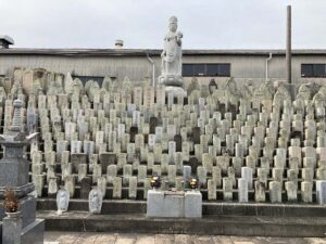 土山三味林墓地（加古川市）のお墓