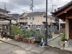 念佛寺（東大阪市）で納骨