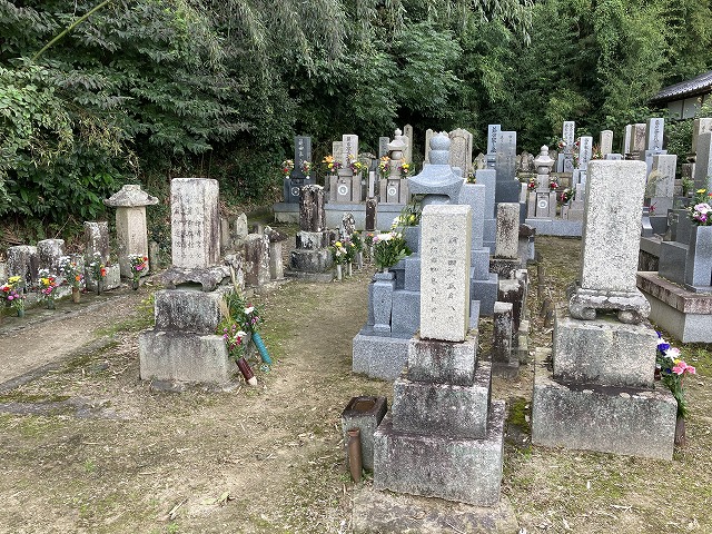 良勝寺墓地（神戸市西区）のお墓